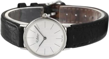 Title: armbåndsur i stål, model OM8.28Q, 28 mm, quartz, 2013
Brand: Ole Mathiesen
Model:
Ref: OM8.28Q
Category: Dress
Diameter: 28mm
Functions: Dato
Year: 2013
Price: 2000
Condition: 7.5
Dial Color: Hvid
Strap: Læder
Case material: Stål
Gender: Dame
Match: 100.0%
Billedet er ejet af Bruun Rasmussen (628704) Et Ole Mathiesen ur