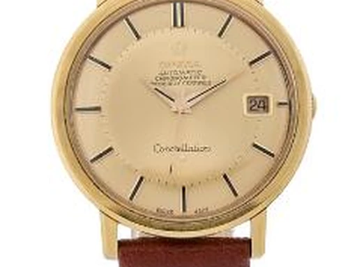 Title: Constellation “Piepan” i 18k guld, ref. 168.004/14, 1966
Brand: Omega
Model: Constellation “Piepan”
Ref: 168.004/14
Category: Dress
Diameter: 35mm
Functions: Dato
Year: 1966
Price: 11000
Condition: undefined
Dial Color: Gul
Strap: Læder
Case material: Guld
Gender: Herre
Match: 100.0%
Billedet er ejet af Bruun Rasmussen (417505) Et Omega ur