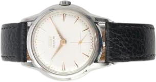 Titel: Seastar i stål, ref. 51031–51032, fra 1960'erne (Nyhed)
Mærke: Tissot
Model: Seastar
Ref.: 51031–51032
Årgang: 1965
Tilbehør:
Pris: 3.000 kr.
Diameter: 35mm
Funktioner:
Skivefarve: Hvid
Rem: Læder
Kassemateriale: Stål
Kategori: Dress
Køn: Unisex
Match: 100.0%
Billedet ejes af Bruun Rasmussen (1220606) Et Tissot ur