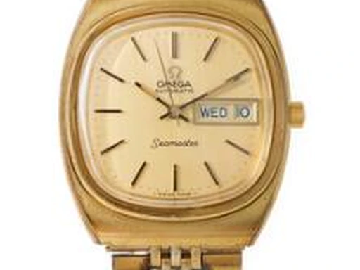 Title: Seamaster guldbelagt stål, automatisk, dag og dato, ca. 1970 (New)
Brand: Omega
Model: Seamaster
Ref: null
Category: Dress
Diameter: 35mm
Functions: Dato, Ugedag
Year: 1970
Price: 5000
Condition: undefined
Dial Color: Guld
Strap: Metal
Case material: Andet
Gender: Herre
Match: 100.0%
Billedet er ejet af Bruun Rasmussen (417460) Et Omega ur