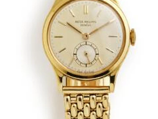 Title: Calatrava “Aquatic” 18k Guld ref. 2451
Brand: Patek Philippe
Model: Calatrava Aquatic
Ref: 2451
Category: Dress
Diameter: 31mm
Functions: Dato
Year: 1951
Price: 175000
Condition:
Dial Color: Sølv
Strap: Metal
Case material: Guld
Gender: Herre
Match: 100.0%
Billedet er ejet af Bruun Rasmussen (501394) Et Patek Philippe ur