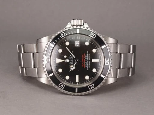 Title: 1665 DRSD Mk2 - 2023 service
Brand: Rolex
Model: Double Red Sea-Dweller
Ref: 1665
Category: Dykker
Diameter: 40mm
Functions: Dato
Year: 1972
Price: 215000
Condition: undefined
Dial Color: Sort
Strap: Metal
Case material: Stål
Gender: Herre
Match: 100.0%
Billedet er ejet af Chrono (168081) Et Rolex ur