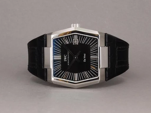 Title: Da Vinci Vintage - IW546101 (New)
Brand: IWC
Model: Da Vinci
Ref: IW546101
Category: Dress
Diameter: 41mm
Functions: Dato
Year: 2010
Price: 34000
Condition: undefined
Dial Color: Sort
Strap: Læder
Case material: Stål
Gender: Herre
Match: 100.0%
Billedet er ejet af Chrono (459563) Et IWC ur
