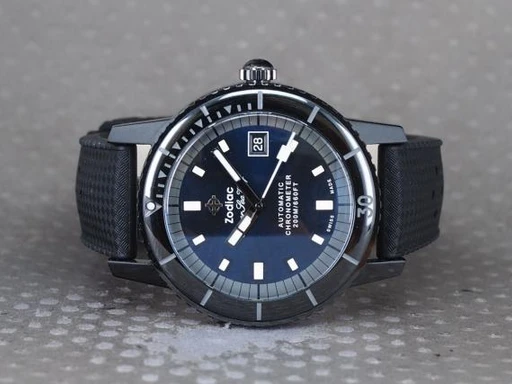 Title: Super Sea Seawolf Ceramic Diver
Brand: Zodiac
Model: Super Sea Seawolf Ceramic Compression Diver
Ref: ZO9595
Category: Dykker
Diameter: 41mm
Functions: Dato
Year: 2022
Price: 15000
Condition: undefined
Dial Color: Blå
Strap: Andet
Case material: Keramik
Gender: Herre
Match: 100.0%
Billedet er ejet af Chrono (101280) Et Zodiac ur
