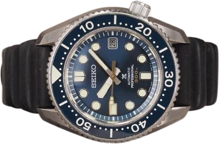 Titel: Prospex Marinemaster SLA023J1
Mærke: Seiko
Model: Prospex Marinemaster 300
Ref.: SLA023J1
Årgang: 2019
Tilbehør: Boks og Papirer
Stand: 8.0 (Brugt)
Pris: 15.000 kr.
Diameter: 44mm
Funktioner: Dato
Skivefarve: Blå
Rem: Gummi
Kassemateriale: Stål
Kategori: Dykker
Køn: Herre
Match: 100.0%
Billedet ejes af Chrono (1174524) Et Seiko ur