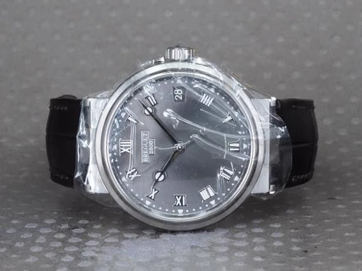 Title: Marine Titanium - Mint 2023
Brand: Breguet
Model: Marine Titanium
Ref: 5517TI/G2/9ZU
Category: Dress
Diameter: 40mm
Functions: Dato
Year: 2023
Price: 90000
Condition: undefined
Dial Color: Grå
Strap: Læder
Case material: Titanium
Gender: Herre
Match: 100.0%
Billedet er ejet af Chrono (101254) Et Breguet ur