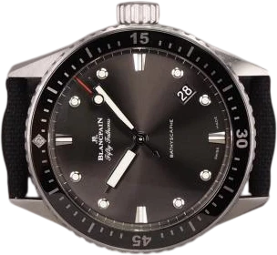 Title: Fifty Fathoms 5000-1110-B52A
Brand: Blancpain
Model: Fifty Fathoms Bathyscaphe
Ref: 5000-1110-B52A
Category: Dykker
Diameter: 43mm
Functions: Dato
Year: 2022
Price: 56000
Condition: 9.0
Dial Color: Grå
Strap: Stof
Case material: Stål
Gender: Herre
Match: 100.0%
Billedet er ejet af Chrono (515500) Et Blancpain ur