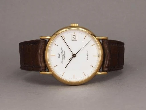 Title: Portofino 18K 3513
Brand: IWC
Model: Portofino 18K
Ref: 3513
Category: Dress
Diameter: 34mm
Functions: Dato
Year:
Price: 27000
Condition: 8.0
Dial Color: Hvid
Strap: Læder
Case material: Guld
Gender: Herre
Match: 100.0%
Billedet er ejet af Chrono (492625) Et IWC ur