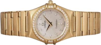 Et Omega ur