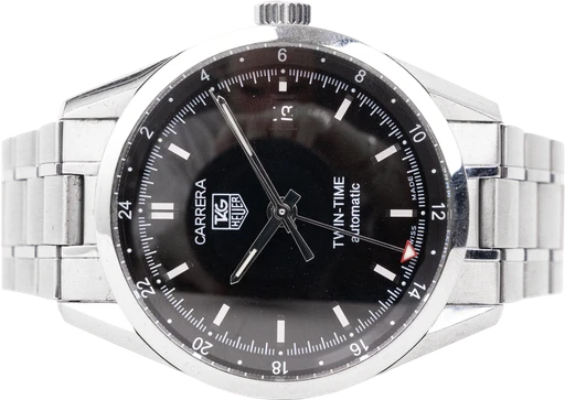 Titel: Carrera (Nyhed)
Mærke: Tag Heuer
Model: Carrera
Ref.: WV2115
Årgang:
Tilbehør:
Pris: 8.999 kr.
Diameter: 39mm
Funktioner: Dato, GMT
Skivefarve: Sort
Rem: Metal
Kassemateriale: Stål
Kategori: Pilot
Køn: Herre
Match: 100.0%
Billedet ejes af Chrono Collective (1052039) Et Tag Heuer ur