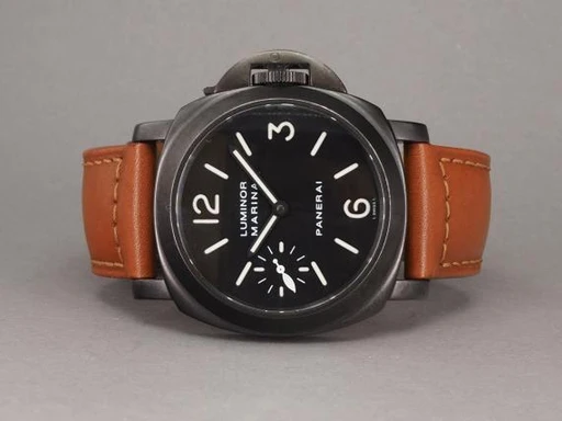 Title: Luminor Marina PAM004B - 12/2000 (New)
Brand: Panerai
Model: Luminor Marina
Ref: PAM00040 / PAM004B
Category: Sport
Diameter: 44mm
Functions: Dato
Year: 1999
Price: 58000
Condition: undefined
Dial Color: Sort
Strap: Læder
Case material: Stål
Gender: Herre
Match: 100.0%
Billedet er ejet af Chrono (436150) Et Panerai ur
