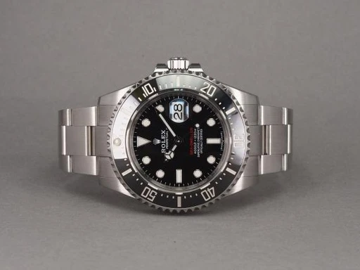 Title: Sea-Dweller Single Red 126600 Mk1 - 2018
Brand: Rolex
Model: Sea-Dweller Single Red Mk1
Ref: 126600
Category: Dykker
Diameter: 43mm
Functions: Dato
Year: 2018
Price: 82000
Condition: undefined
Dial Color: Sort
Strap: Metal
Case material: Stål
Gender: Herre
Match: 100.0%
Billedet er ejet af Chrono (163899) Et Rolex ur