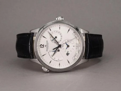 Title: Master Geographic (New)
Brand: Jaeger-LeCoultre
Model: Master Geographic
Ref: 176.8.29.S
Category: Dress
Diameter: 39mm
Functions: Dato, Verdensur, GMT
Year: 2017
Price: 61000
Condition: undefined
Dial Color: Sølv
Strap: Læder
Case material: Stål
Gender: Herre
Match: 100.0%
Billedet er ejet af Chrono (459560) Et Jaeger-LeCoultre ur