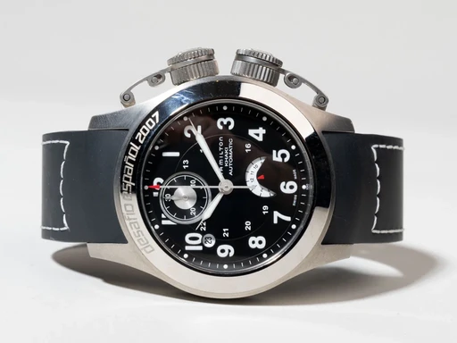 Title: Khaki Navy – Desafío Español 2007
Brand: Hamilton
Model: Khaki Navy – Desafío Español 2007
Ref: H777460
Category: Sport
Diameter: 42mm
Functions: Kronograf, Dato
Year:
Price: 5999
Condition: 7.0
Dial Color: Sort
Strap: Andet
Case material: Titanium
Gender: Herre
Match: 100.0%
Billedet er ejet af Chrono Collective (499075) Et Hamilton ur