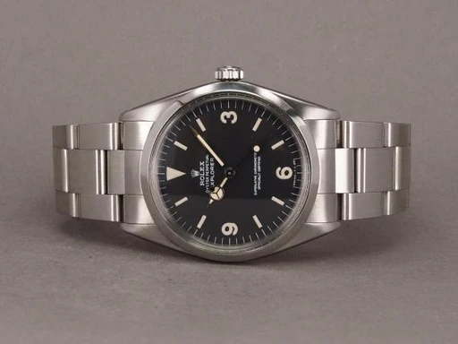 Title: Explorer 1016 - RSC 2023 service
Brand: Rolex
Model: Explorer
Ref: 1016
Category: Sport
Diameter: 36mm
Functions: 
Year: 1966
Price: 110000
Condition: undefined
Dial Color: Sort
Strap: Metal
Case material: Stål
Gender: Herre
Match: 100.0%
Billedet er ejet af Chrono (329850) Et Rolex ur