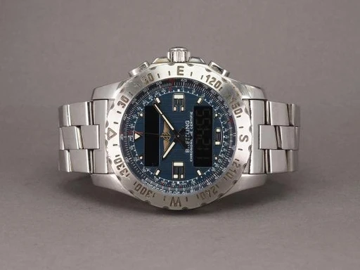 Title: Airwolf A78363
Brand: Breitling
Model: Airwolf
Ref: A78363
Category: Pilot
Diameter: 43mm
Functions: Kronograf, GMT
Year: null
Price: 16000
Condition: undefined
Dial Color: Blå
Strap: Metal
Case material: Stål
Gender: Herre
Match: 100.0%
Billedet er ejet af Chrono (259096) Et Breitling ur