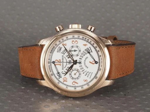 Title: Hommage Bi-retrograde 18K
Brand: Roger Dubuis
Model: Hommage Chronograph Bi-retrograde 18K
Ref: H40-5630
Category: Racing
Diameter: 40mm
Functions: Kronograf, Dato, Ugedag
Year: 2000
Price: 300000
Condition: undefined
Dial Color: Hvid
Strap: Læder
Case material: Guld
Gender: Herre
Match: 100.0%
Billedet er ejet af Chrono (101372) Et Roger Dubuis ur