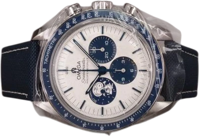 Title: Speedmaster Silver Snoopy Award - Ubrugt
Brand: Omega
Model: Professional Silver Snoopy Award 50th Anniversary
Ref: 310.32.42.50.02.001
Category: Racing
Diameter: 42mm
Functions: Kronograf
Year: 2025
Price: 105000
Condition: 10.0
Dial Color: Hvid
Strap: Stof
Case material: Stål
Gender: Herre
Match: 100.0%
Billedet er ejet af Chrono (842544) Et Omega ur