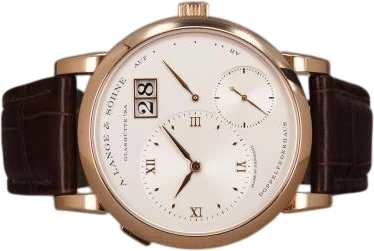 Title: Lange 1 191.032 - 10/2022 (New)
Brand: A. Lange & Söhne
Model: Lange 1
Ref: 191.032
Category: Dress
Diameter: 38mm
Functions: Dato
Year: 2022
Price: 190000
Condition: 8.0
Dial Color: Hvid
Strap: Læder
Case material: Guld
Gender: Herre
Match: 100.0%
Billedet er ejet af Chrono (812133) Et A. Lange & Söhne ur