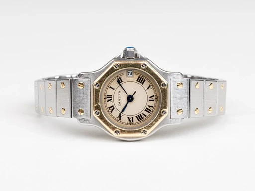 Title: Santos Octagon
Brand: Cartier
Model: Santos Octagon
Ref: 187903
Category: Dress
Diameter: 25mm
Functions: Dato
Year:
Price: 14999
Condition: 7.0
Dial Color: Hvid
Strap: Metal
Case material: Stål
Gender: Dame
Match: 100.0%
Billedet er ejet af Chrono Collective (471985) Et Cartier ur