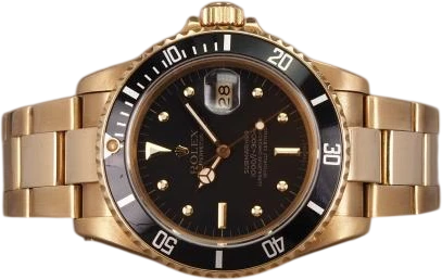 Titel: Submariner 18K 16808 Nipple Dial
Mærke: Rolex
Model: Submariner 18K Nipple Dial
Ref.: 16808
Årgang: 1983
Tilbehør:
Stand: 8.0 (Brugt)
Pris: 220.000 kr.
Diameter: 40mm
Funktioner: Dato
Skivefarve: Sort
Rem: Metal
Kassemateriale: Guld
Kategori: Dykker
Køn: Herre
Match: 100.0%
Billedet ejes af Chrono (929984) Et Rolex ur