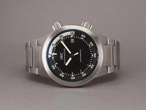 Et IWC ur