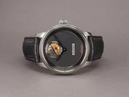 Title: 2 Nocturne
Brand: Kudoke
Model: Nocturne
Ref: Kudoke 2
Category: Dress
Diameter: 39mm
Functions: Dato, Dato
Year: 2020
Price: 70000
Condition: undefined
Dial Color: Sort
Strap: Læder
Case material: Stål
Gender: Herre
Match: 100.0%
Billedet er ejet af Chrono (266797) Et Kudoke ur