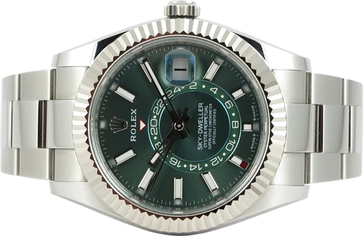 Titel: Sky-Dweller - Mint Green
Mærke: Rolex
Model: Sky-Dweller
Ref.: 336934
Årgang: 2025
Tilbehør: Boks og Papirer
Stand: 9.8 (Brugt)
Pris: 148.990 kr.
Diameter: 42mm
Funktioner: Dato, GMT
Skivefarve: Grøn
Rem: Metal
Kassemateriale: Stål
Kategori: Sport
Køn: Herre
Match: 100.0%
Billedet ejes af Dreamwatch (1136594) Et Rolex ur
