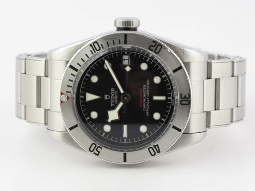 Title: Black Bay 79730
Brand: Tudor
Model: Black Bay
Ref: 79730
Category: Dykker
Diameter: 41mm
Functions: Dato
Year: 2017
Price: 22990
Condition: undefined
Dial Color: Sort
Strap: Metal
Case material: Stål
Gender: Herre
Match: 100.0%
Billedet er ejet af Dreamwatch (280452) Et Tudor ur