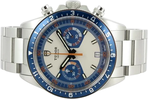 Title: Heritage Chrono 70330B
Brand: Tudor
Model: Heritage Chrono
Ref: 70330B
Category: Racing
Diameter: 42mm
Functions: Kronograf, Dato
Year: 2018
Price: 26990
Condition: 8.0
Dial Color: Blå
Strap: Metal
Case material: Stål
Gender: Herre
Match: 100.0%
Billedet er ejet af Dreamwatch (280458) Et Tudor ur