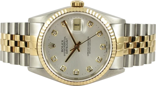 Titel: Datejust 36 G/S 16233 (Nyhed)
Mærke: Rolex
Model: Datejust
Ref.: 16233
Årgang: 1996
Tilbehør: Boks og Papirer
Stand: 9.0 (Brugt)
Pris: 56.990 kr.
Diameter: 36mm
Funktioner: Dato
Skivefarve: Sølv
Rem: Metal
Kassemateriale: Andet
Kategori: Dress
Køn: Unisex
Match: 100.0%
Billedet ejes af Dreamwatch (1044861) Et Rolex ur