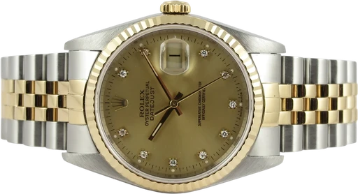 Title: Datejust 36 G/S 16233
Brand: Rolex
Model: Datejust 36
Ref: 16233
Category: Dress
Diameter: 36mm
Functions: Dato
Year: 1988
Price: 53990
Condition: 9.0
Dial Color: Gul
Strap: Metal
Case material: Andet
Gender: Herre
Match: 100.0%
Billedet er ejet af Dreamwatch (299082) Et Rolex ur