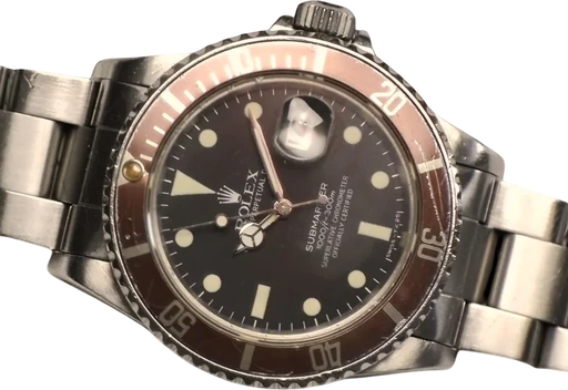 Title: Submariner Ref. 16800 “Mocha”
Brand: Rolex
Model: Submariner Date
Ref: 16800
Category: Dykker
Diameter: 40mm
Functions: Dato
Year: 1982
Price: 115000
Condition: 9.0
Dial Color: Sort
Strap: Metal
Case material: Stål
Gender: Herre
Match: 100.0%
Billedet er ejet af ETP Watches (155484) Et Rolex ur
