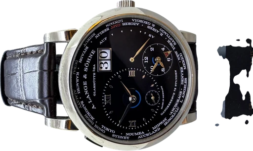 Title: Lange 1 Time Zone Hvidguld
Brand: A. Lange & Söhne
Model: Lange 1 Time Zone
Ref: 136.029
Category: Dress
Diameter: 42mm
Functions: Dato, GMT
Year: 2022
Price: 310000
Condition: 10.0
Dial Color: Sort
Strap: Læder
Case material: Andet
Gender: Herre
Match: 100.0%
Billedet er ejet af Franz Jaeger & Me (101772) Et A. Lange & Söhne ur