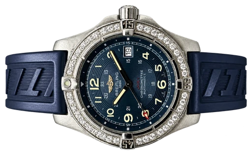 Titel: Colt M Diamant krans
Mærke: Breitling
Model: Crosswind
Ref.: A74380
Årgang: 2000
Tilbehør: Boks og Papirer
Pris: 26.000 kr.
Diameter: 41mm
Funktioner: Dato
Skivefarve: Blå
Rem: Gummi
Kassemateriale: Stål
Kategori: Sport
Køn: Herre
Match: 100.0%
Billedet ejes af Franz Jaeger & Me (101769) Et Breitling ur