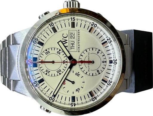 Title: GST Rattrapante Stål
Brand: IWC
Model: IWC GST Rattrapante
Ref: 371523
Category: Sport
Diameter: 43mm
Functions: Kronograf, Dato, Ugedag
Year: 2000
Price: 45000
Condition:
Dial Color: Hvid
Strap: Metal
Case material: Stål
Gender: Herre
Match: 100.0%
Billedet er ejet af Franz Jaeger & Me (101764) Et IWC ur