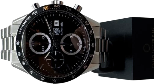 Title: Carrera Calibre 16
Brand: Tag Heuer
Model: Carrera
Ref: CV2010
Category: Racing
Diameter: 41mm
Functions: Kronograf, Dato
Year: 2009
Price: 18000
Condition:
Dial Color: Sort
Strap: Metal
Case material: Stål
Gender: Herre
Match: 100.0%
Billedet er ejet af Franz Jaeger & Me (418433) Et Tag Heuer ur