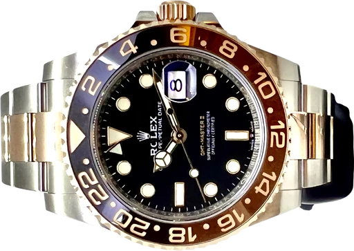 Title: Gmt-Master II “Rootbeer” (Root Beer) (New)
Brand: Rolex
Model: Gmt-Master II "Rootbeer"
Ref: 126711CHNR
Category: Pilot
Diameter: 40mm
Functions: Dato, GMT
Year: 2024
Price: 138000
Condition: 10.0
Dial Color: Sort
Strap: Metal
Case material: Guld
Gender: Herre
Match: 100.0%
Billedet er ejet af Franz Jaeger & Me (920427) Et Rolex ur