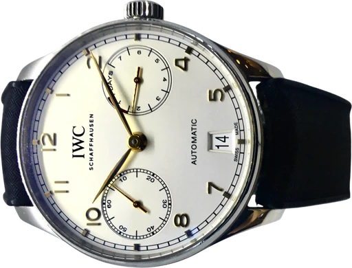 Titel: Portuguese 7-Days
Mærke: IWC
Model: Portuguese
Ref.: IW500704
Årgang: 2018
Tilbehør: Boks og Papirer
Stand: 10.0 (Nyt)
Pris: 55.000 kr.
Diameter: 42mm
Funktioner: Dato, Ugedag
Skivefarve: Hvid
Rem: Læder
Kassemateriale: Stål
Kategori: Dress
Køn: Herre
Match: 100.0%
Billedet ejes af Franz Jaeger & Me (1015927) Et IWC ur