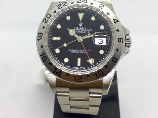 Title: Explorer II sort skive (New)
Brand: Rolex
Model: Explore 2
Ref: 16570
Category: Sport
Diameter: 40mm
Functions: Dato, GMT
Year: 2001
Price: 52000
Condition: undefined
Dial Color: Sort
Strap: Metal
Case material: Stål
Gender: Herre
Match: 100.0%
Billedet er ejet af Franz Jaeger & Me (448612) Et Rolex ur