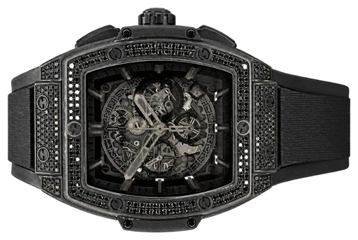 Titel: Spirit of Big Bang
Mærke: Hublot
Model: Chrono
Ref.: 601.CI.0110.RX.1700
Årgang: 2022
Tilbehør:
Pris: 145.000 kr.
Diameter: 42mm
Funktioner: Kronograf
Skivefarve: Sort
Rem: Gummi
Kassemateriale: Keramik
Kategori: Skeleton
Køn: Herre
Match: 100.0%
Billedet ejes af Franz Jaeger & Me (815161) Et Hublot ur