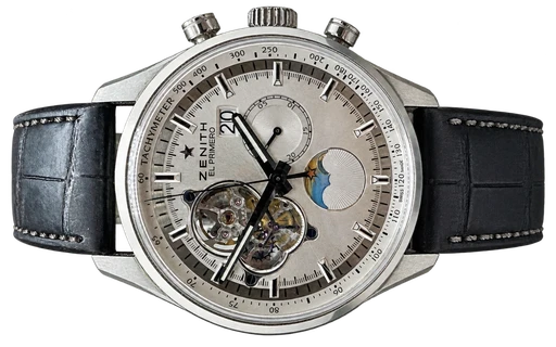 Titel: El Primero Chronomaster
Mærke: Zenith
Model: El Primero Chronomaster
Ref.: 03.2160.4047/01.C713
Årgang: 2014
Tilbehør: Boks og Papirer
Pris: 46.000 kr.
Diameter: 45mm
Funktioner: Kronograf, Dato, Månefase
Skivefarve: Sølv
Rem: Læder
Kassemateriale: Stål
Kategori: Racing
Køn: Herre
Match: 100.0%
Billedet ejes af Franz Jaeger & Me (154275) Et Zenith ur