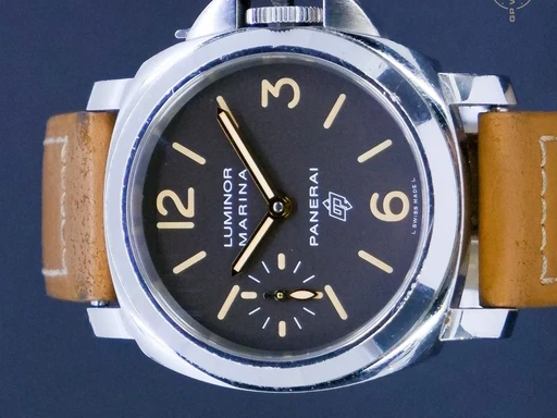Title: Luminor
Brand: Panerai
Model: Luminor
Ref: PAM00632
Category: Dress
Diameter: 44mm
Functions: Dato
Year: 2016
Price: 29995
Condition: 8.0
Dial Color: Sort
Strap: Læder
Case material: Stål
Gender: Herre
Match: 100.0%
Billedet er ejet af GP Watches (479835) Et Panerai ur