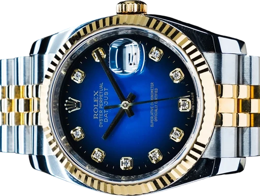 Titel: Datejust 36 MM (Nyhed)
Mærke: Rolex
Model: Datejust
Ref.: 116233
Årgang: 2010
Tilbehør: Boks og Papirer
Stand: 9.0 (Brugt)
Pris: 74.995 kr.
Diameter: 36mm
Funktioner: Dato
Skivefarve: Blå
Rem: Metal
Kassemateriale: Guld
Kategori: Dress
Køn: Herre
Match: 100.0%
Billedet ejes af GP Watches (1025736) Et Rolex ur