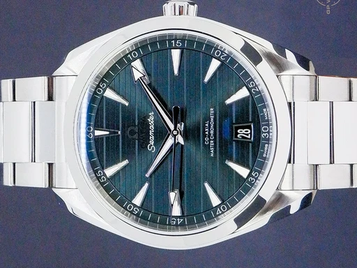 Title: Seamaster Aqua Terra 41 MM
Brand: Omega
Model: Seamaster Aqua Terra
Ref: 220.10.41.21.10.001
Category: Sport
Diameter: 41mm
Functions: Dato
Year: 2025
Price: 39995
Condition: undefined
Dial Color: Grøn
Strap: Metal
Case material: Stål
Gender: Herre
Match: 100.0%
Billedet er ejet af GP Watches (173074) Et Omega ur