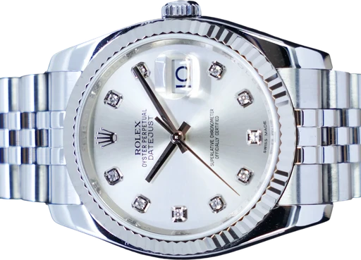 Title: Datejust 36 MM
Brand: Rolex
Model: Datejust
Ref: 116234
Category: Dress
Diameter: 36mm
Functions: Dato
Year: 2016
Price: 69995
Condition: 9.0
Dial Color: Sølv
Strap: Metal
Case material: Stål
Gender: Herre
Match: 100.0%
Billedet er ejet af GP Watches (654459) Et Rolex ur