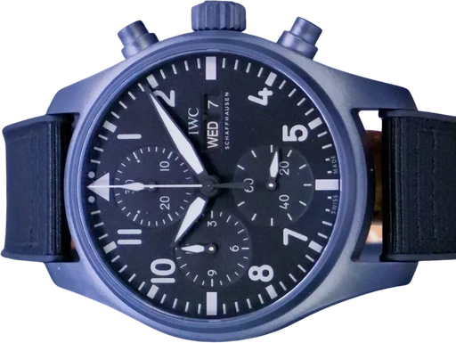 Title: Pilot 41 Top Gun
Brand: IWC
Model: Pilot 41 Top Gun
Ref: IW388106
Category: Pilot
Diameter: 41mm
Functions: Kronograf, Dato, Ugedag
Year: 2025
Price: 68995
Condition: 10.0
Dial Color: Sort
Strap: Andet
Case material: Keramik
Gender: Herre
Match: 100.0%
Billedet er ejet af GP Watches (484386) Et IWC ur