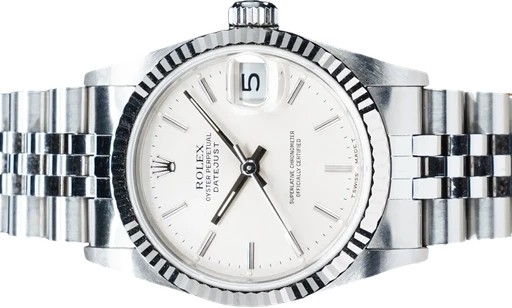 Titel: Datejust 68274 (Nyhed)
Mærke: Rolex
Model: Datejust 68274
Ref.: 68274
Årgang: 1992
Tilbehør: Boks og Papirer
Stand: 9.5 (Brugt)
Pris: 52.995 kr.
Diameter: 31mm
Funktioner: Dato
Skivefarve: Sølv
Rem: Metal
Kassemateriale: Stål
Kategori: Dress
Køn: Unisex
Match: 100.0%
Billedet ejes af GP Watches (1148213) Et Rolex ur