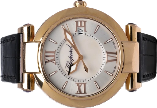 Title: Imperiale
Brand: Chopard
Model: Imperiale
Ref: 384221-5001
Category: Dress
Diameter: 36mm
Functions: Dato
Year: 2011
Price: 55000
Condition: 8.0
Dial Color: Hvid
Strap: Læder
Case material: Guld
Gender: Dame
Match: 100.0%
Billedet er ejet af Hvelplund (102452) Et Chopard ur
