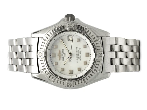 Title: Callistino
Brand: Breitling
Model: Callistino
Ref: A72345
Category: Dykker
Diameter: 29mm
Functions: Dato
Year: 2005
Price: 18995
Condition: undefined
Dial Color: Hvid
Strap: Metal
Case material: Stål
Gender: Unisex
Match: 100.0%
Billedet er ejet af Hvelplund (102457) Et Breitling ur